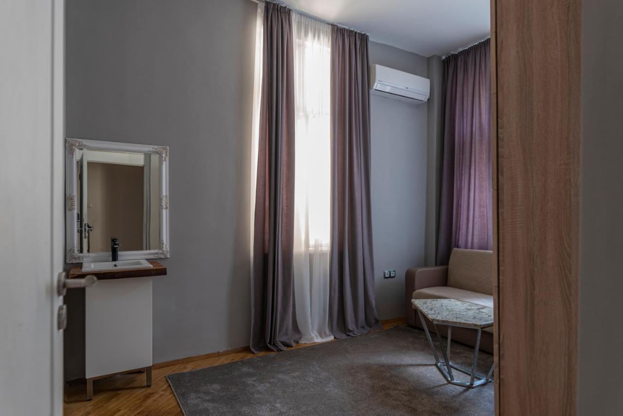 Luxury Apart Vitosha Boulevard Sofia Exterior photo